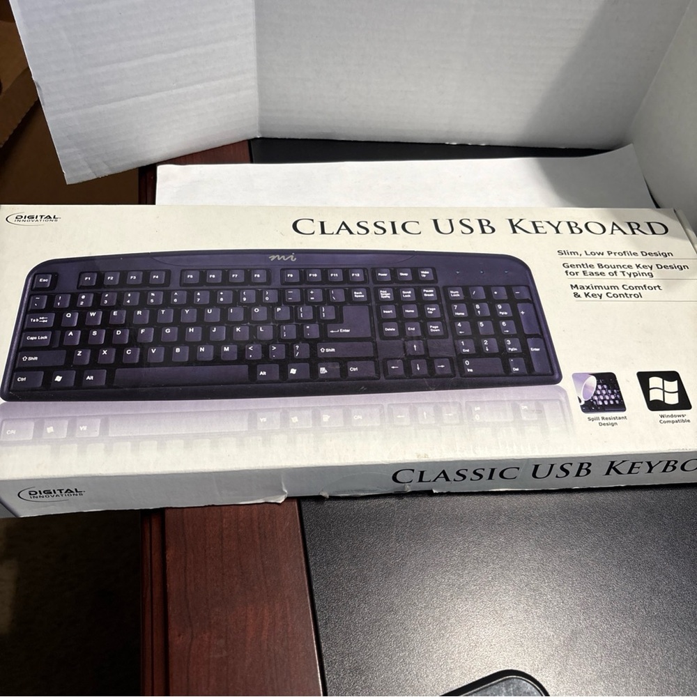 Digital innovations Black USB Keyboard slim low profile